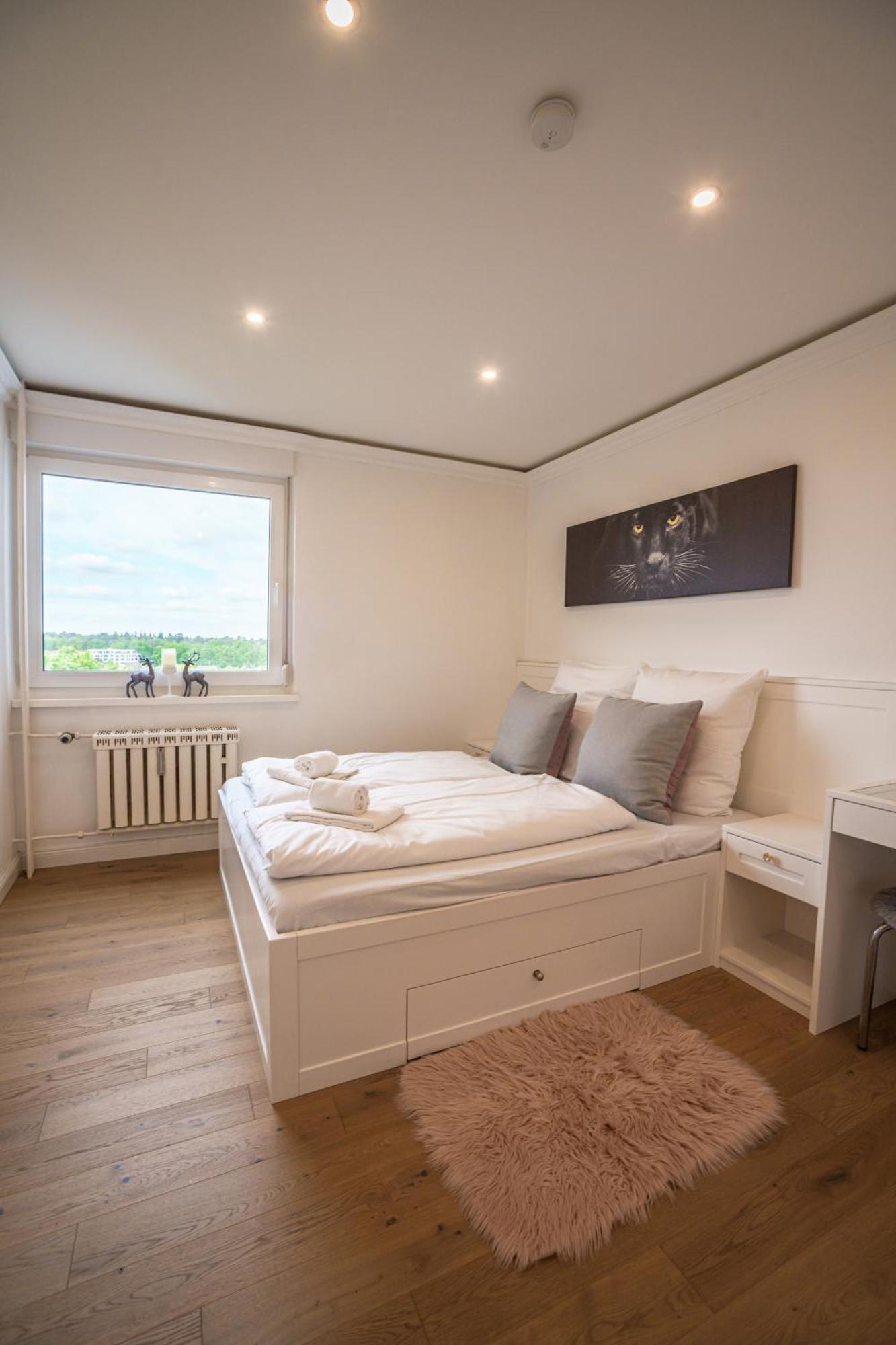 Apartment Am Neuen Teich -Balkon- 4 Personen -Waschmaschine Wolfsburg Eksteriør billede