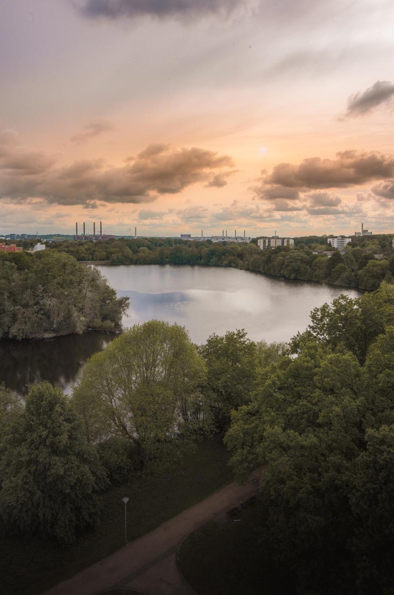 Apartment Am Neuen Teich -Balkon- 4 Personen -Waschmaschine Wolfsburg Eksteriør billede